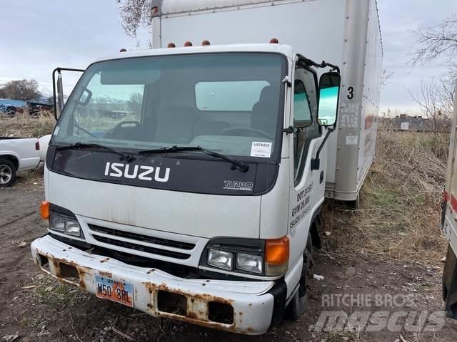 Isuzu NPR Camiones caja cerrada