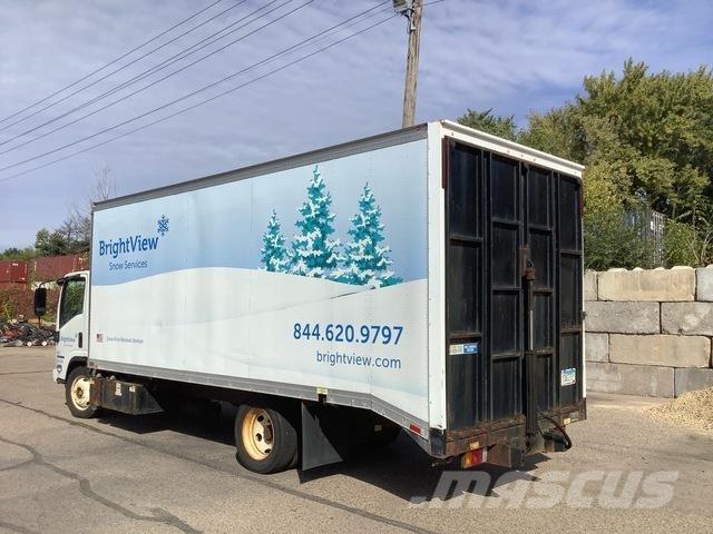 Isuzu NPR Camiones caja cerrada