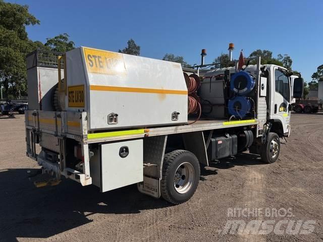 Isuzu NPS 300 Camiones plataforma