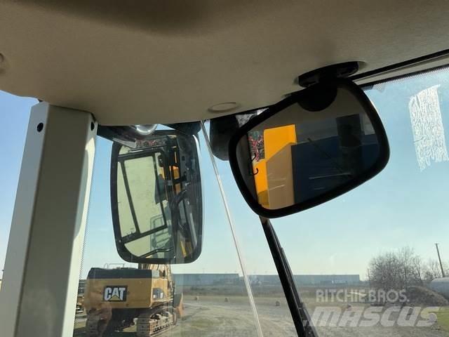 JCB 411 S5 HT Cargadoras sobre ruedas