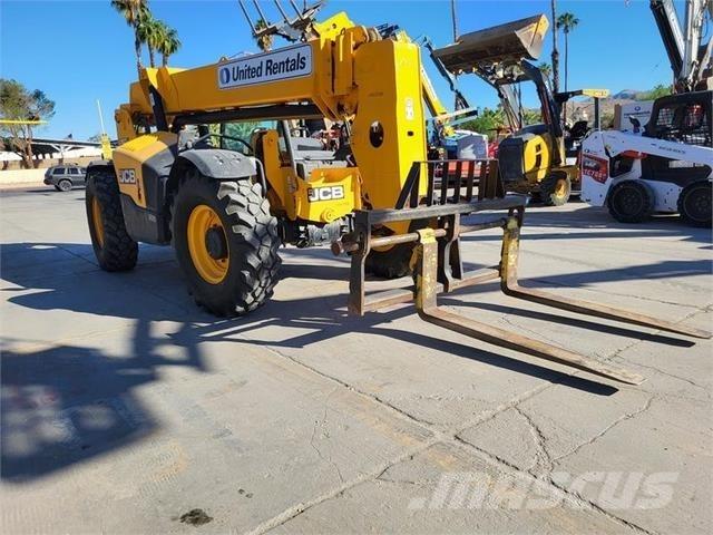 JCB 507-42 Carretillas telescópicas