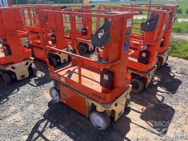 JLG 1230ES Ascensores de personal y montacargas de acceso