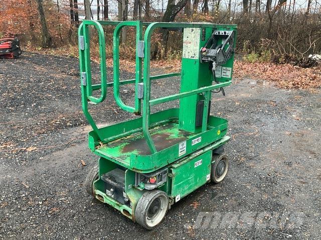 JLG 1230ES Ascensores de personal y montacargas de acceso