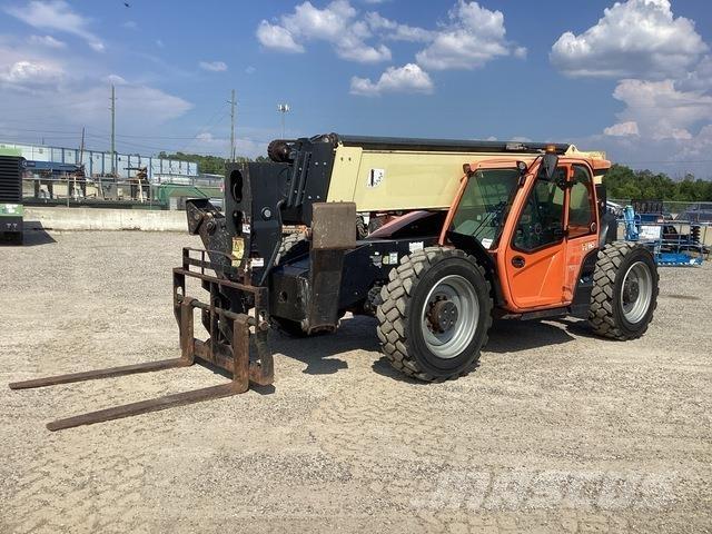 JLG 1255 Carretillas telescópicas