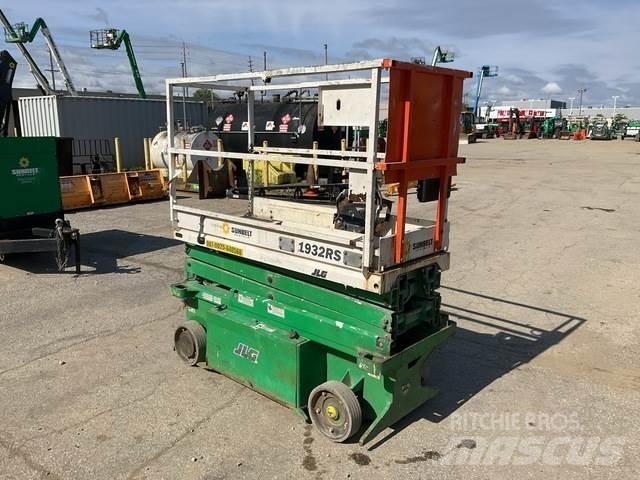 JLG 1932RS Plataformas tijera