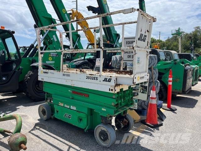 JLG 2032ES Plataformas tijera