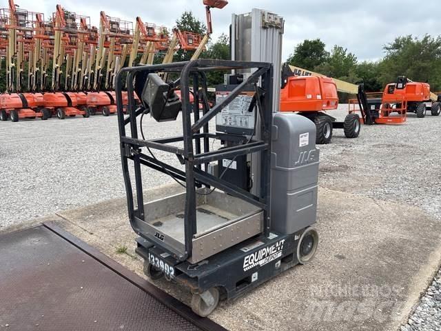 JLG 20MVL Ascensores de personal y montacargas de acceso