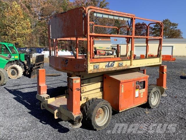 JLG 260MRT Plataformas tijera