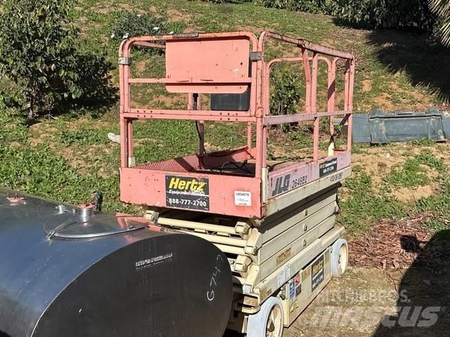 JLG 2646-E2 Plataformas tijera