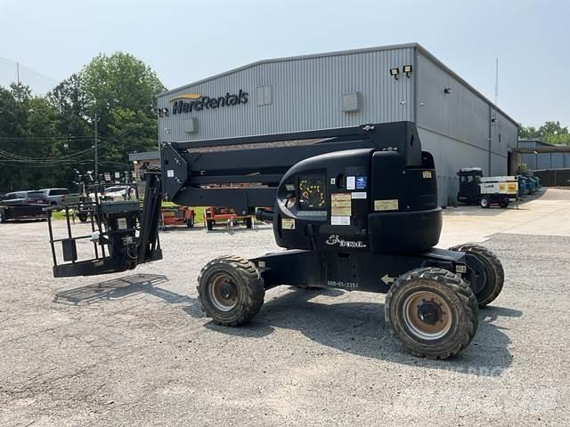 JLG 450AJ Plataforma de trabajo articulada