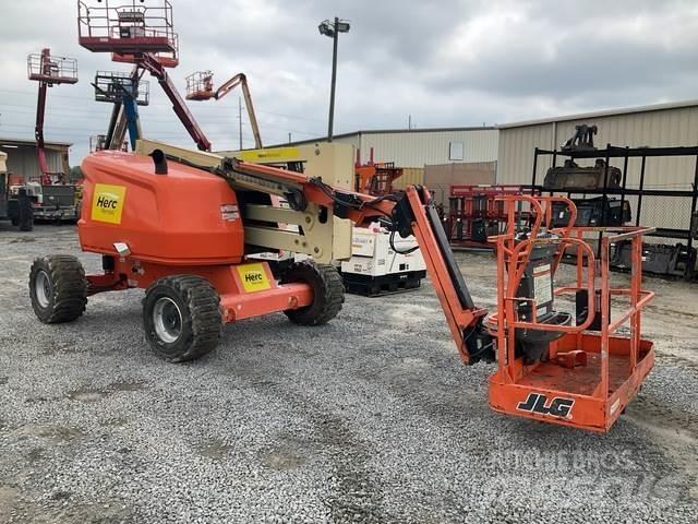 JLG 450AJ Plataforma de trabajo articulada