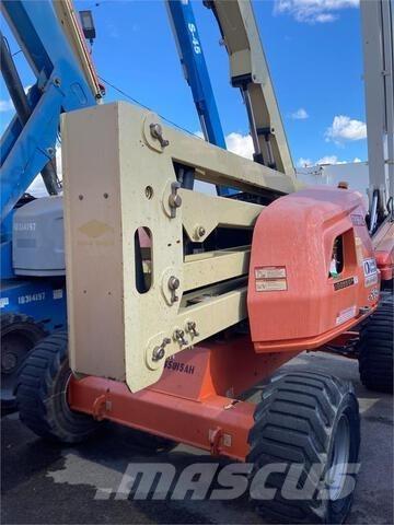 JLG 450AJ Plataforma de trabajo articulada