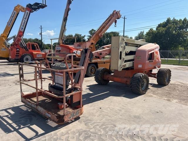 JLG 450AJ Plataforma de trabajo articulada