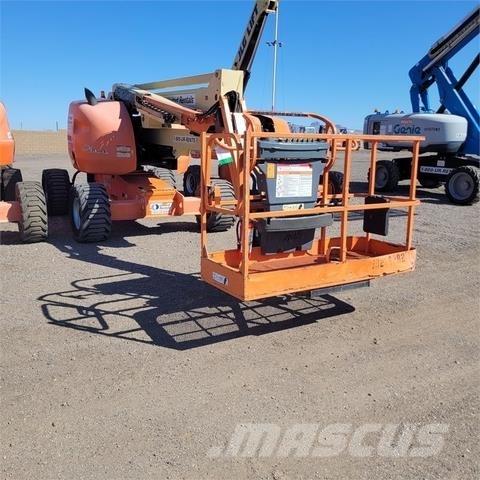 JLG 450AJ Plataforma de trabajo articulada