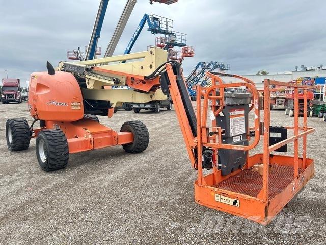 JLG 450AJ Plataforma de trabajo articulada