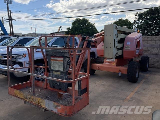 JLG 450AJ Plataforma de trabajo articulada