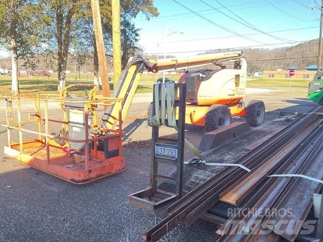 JLG 600 AJ Plataforma de trabajo articulada