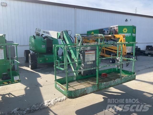 JLG 600AJ Plataforma de trabajo articulada