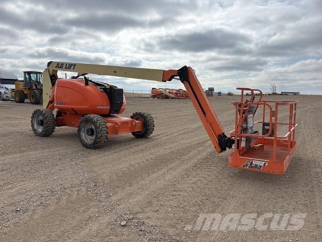 JLG 600AJ Plataforma de trabajo articulada