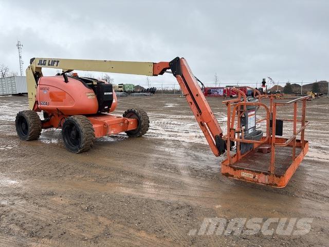 JLG 600AJ Plataforma de trabajo articulada