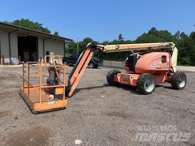 JLG 600AJ Plataforma de trabajo articulada