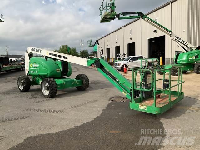 JLG 600AJ Plataforma de trabajo articulada