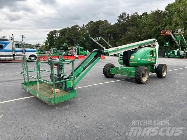 JLG 600AJ Plataforma de trabajo articulada