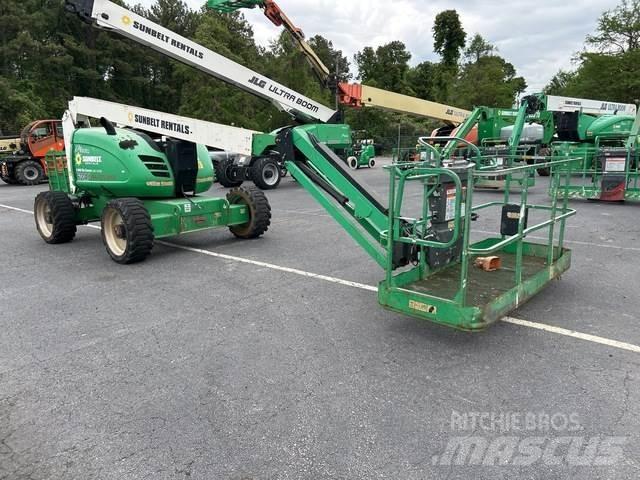 JLG 600AJ Plataforma de trabajo articulada