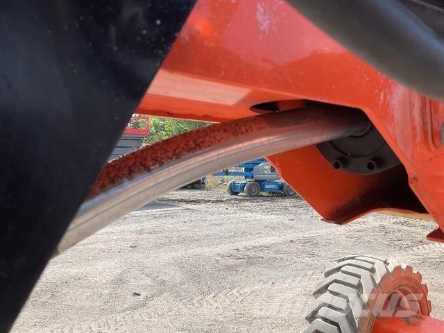 JLG 600AJ Plataforma de trabajo articulada
