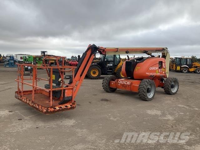 JLG 600AJ Plataforma de trabajo articulada