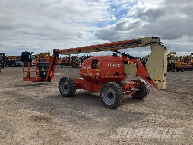 JLG 600AJ Plataforma de trabajo articulada
