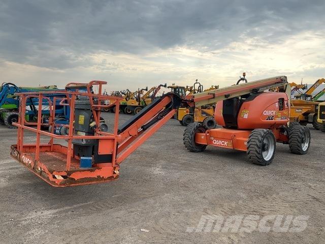 JLG 600AJ Plataforma de trabajo articulada