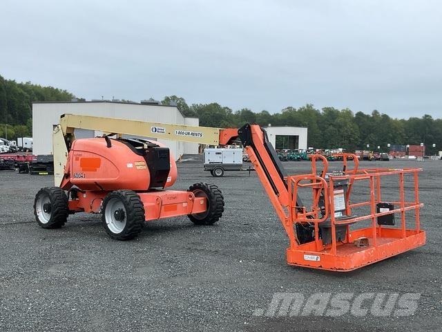 JLG 600AJ Plataforma de trabajo articulada
