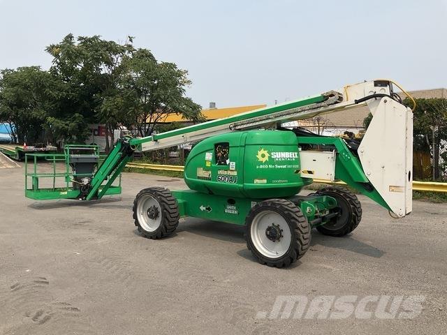 JLG 600AJ Plataforma de trabajo articulada
