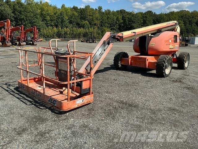 JLG 600AJ Plataforma de trabajo articulada