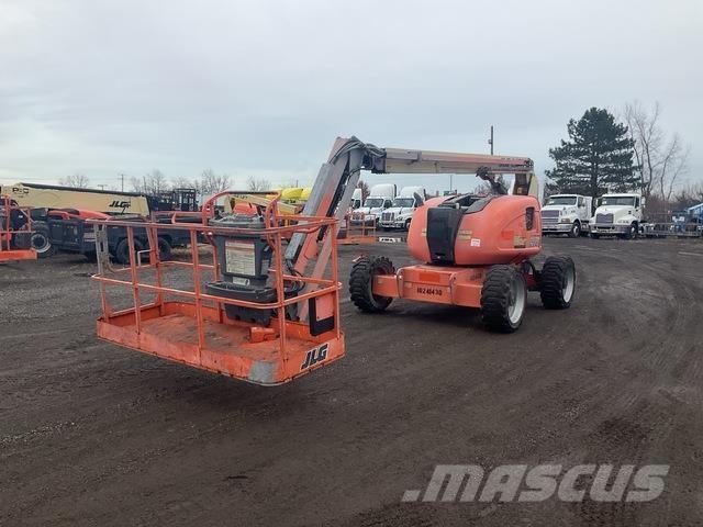 JLG 600AJ Plataforma de trabajo articulada