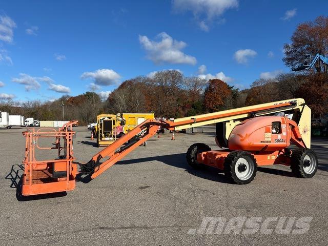 JLG 600AJ Plataforma de trabajo articulada