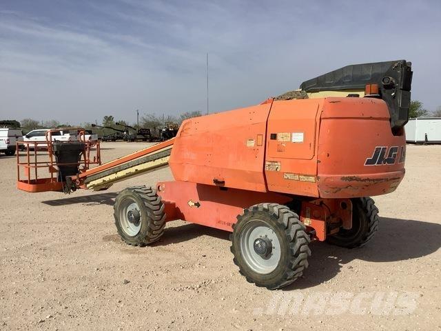 JLG 600S Plataformas de trabajo telescópica