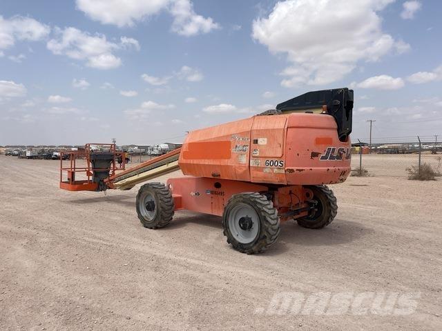 JLG 600S Plataformas de trabajo telescópica