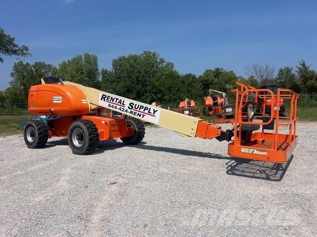 JLG 600S Plataformas de trabajo telescópica