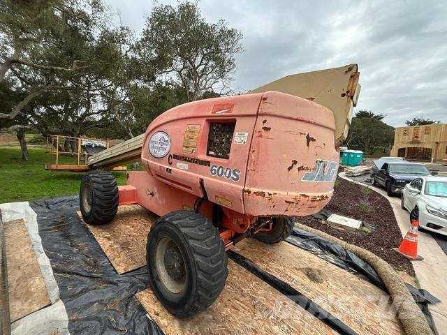 JLG 600S Plataformas de trabajo telescópica