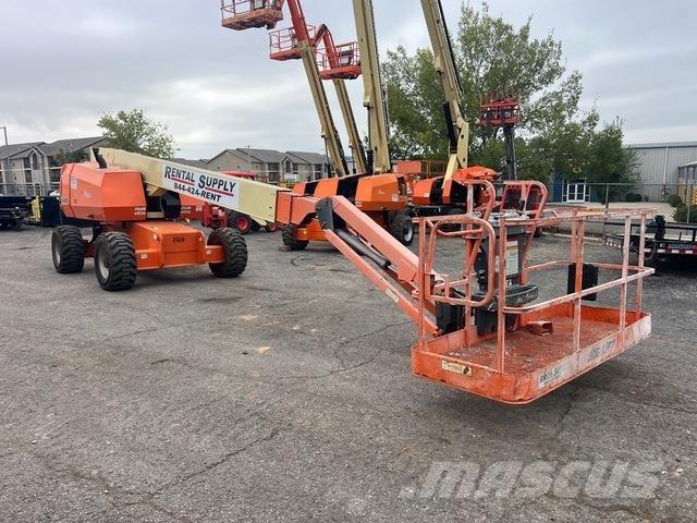 JLG 660SJ Plataforma de trabajo articulada