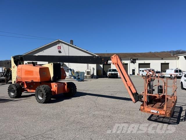 JLG 800 AJ Plataforma de trabajo articulada