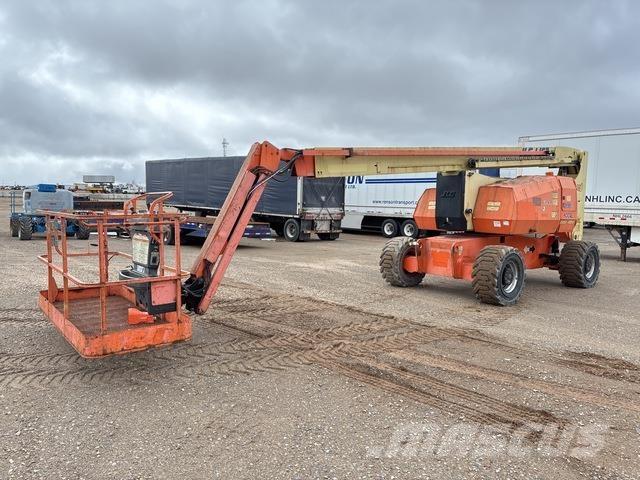 JLG 800 AJ Plataforma de trabajo articulada