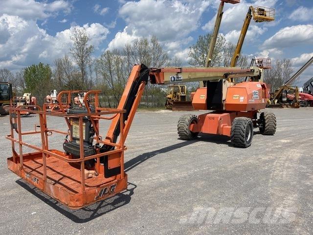 JLG 800 AJ Plataforma de trabajo articulada