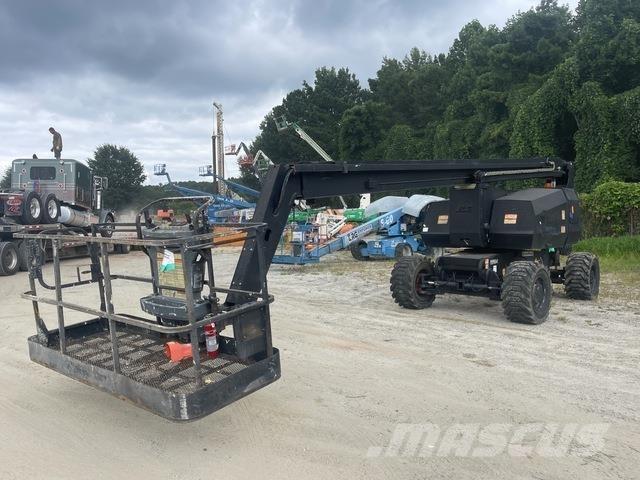JLG 800A Plataforma de trabajo articulada