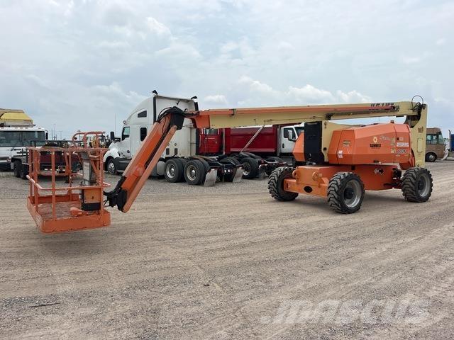 JLG 800AJ Plataforma de trabajo articulada