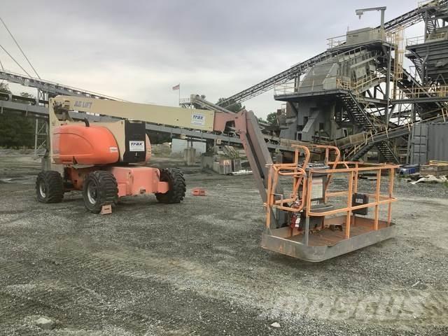JLG 800AJ Plataforma de trabajo articulada