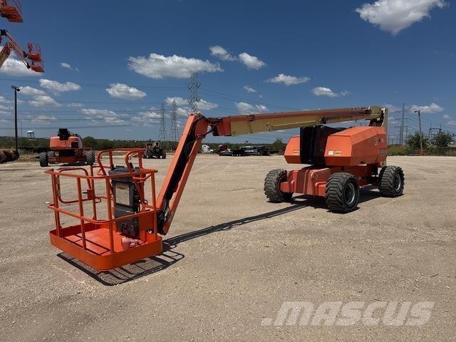 JLG 800AJ Plataforma de trabajo articulada
