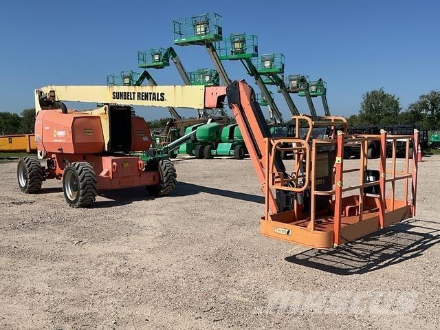 JLG 800AJ Plataforma de trabajo articulada